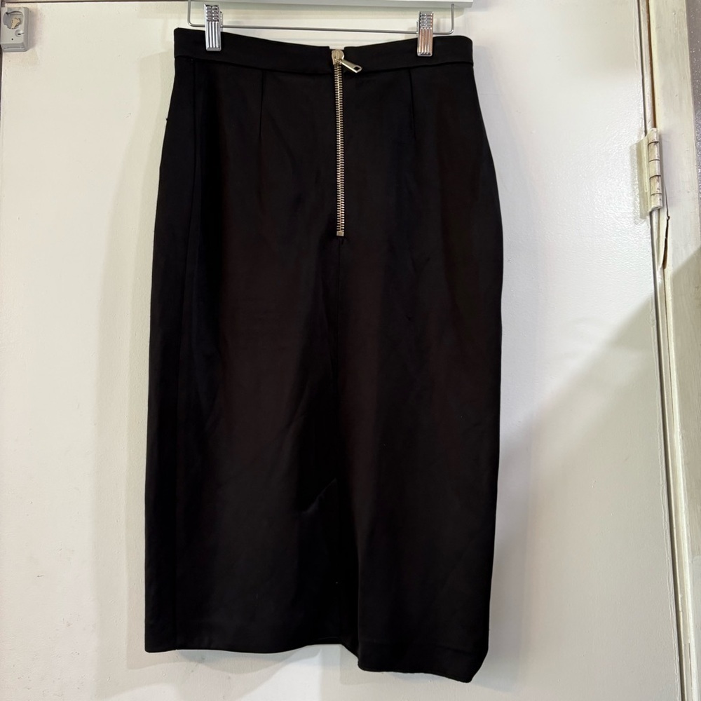 Givenchy Designer Black Pencil Skirt Sexy Sleek Runway Flawed Size 38 Gold Zip - Picture 2 of 13